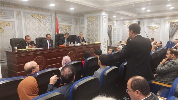  البرلمان يفتح ملف