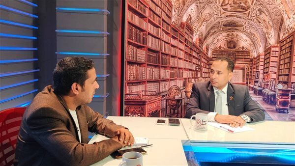 زكي القاضي بندوة