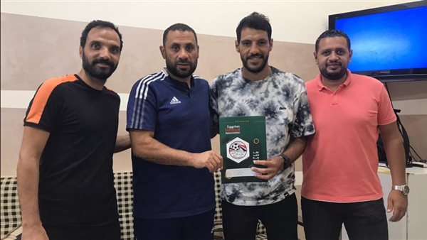 أحمد عبدالرحمن مع