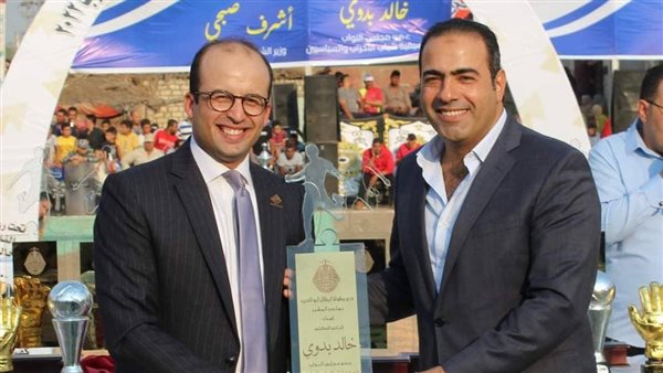 رئيس لجنة الشباب