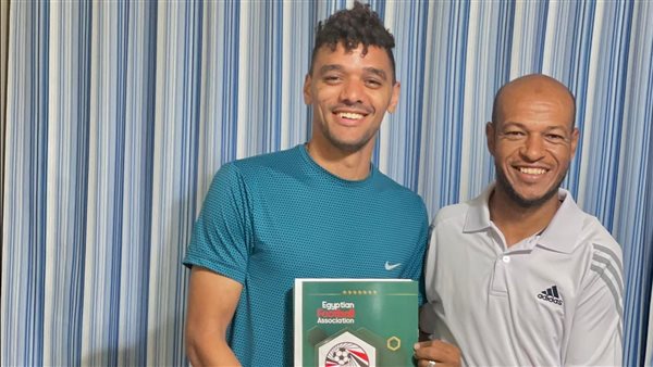 محمد عاطف مع أحمد