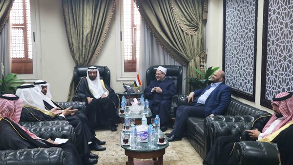 مفتي الجمهورية ووزير