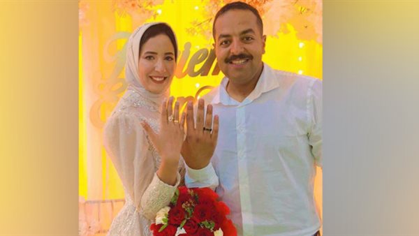 الزميلة إيمان أبو