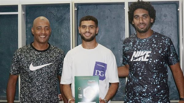 عبدالرحمن مع عزالدين