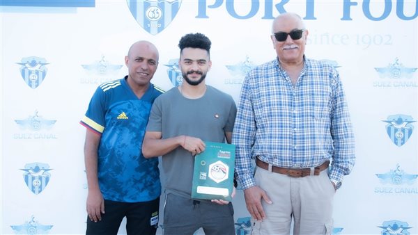 الباسطي مع مسؤلي