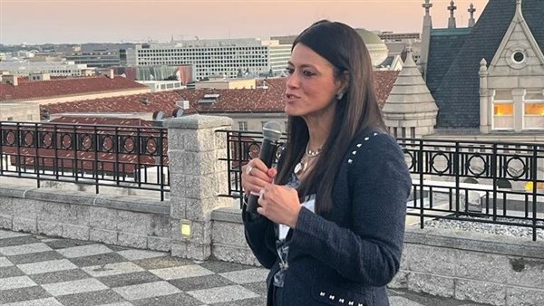 وزيرة التعاون 