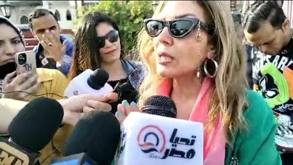 نادية مصطفى