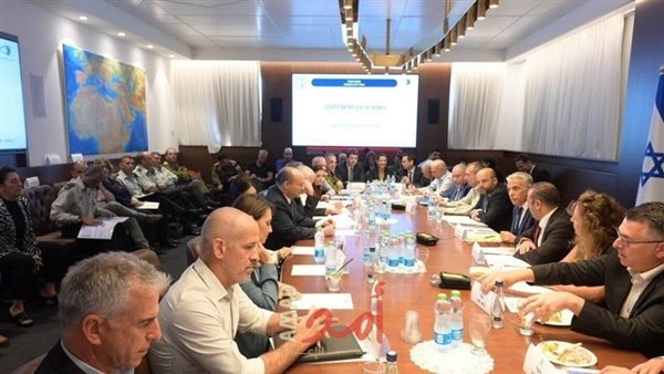 جانب من اجتماع الكابينت