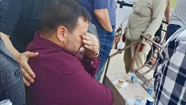 بكاء رئيس المنصورة