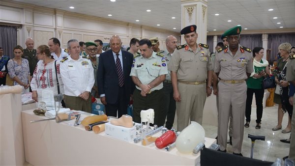 جانب من المعرض