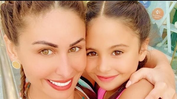 مي سليم وابنتها