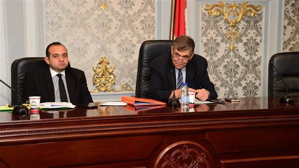 لجنة الصحة بمجلس