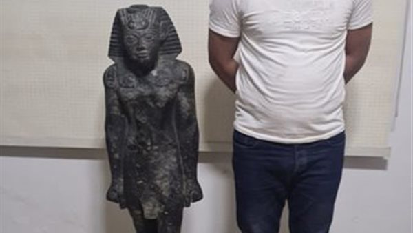 ضبط شخص وبحوزته قطعة