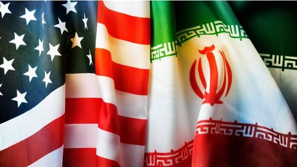 علم أمريكا وإيران
