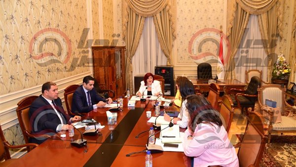  لجنة السياحة والطيران