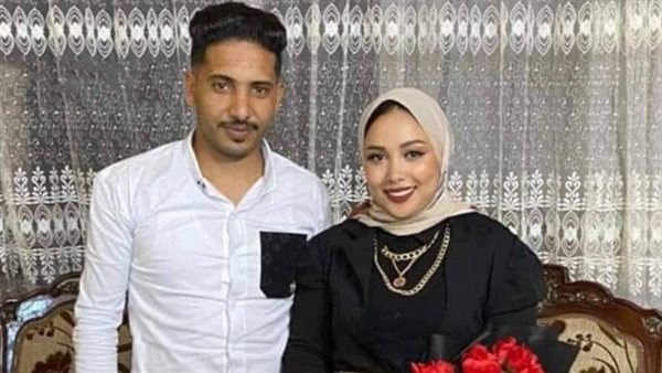 خلود وخطيبها 