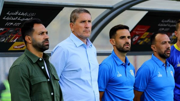 الجهاز الفني لنادي