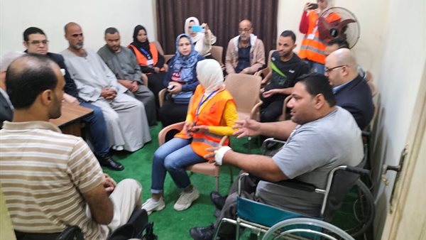  جلسة نقاشية 