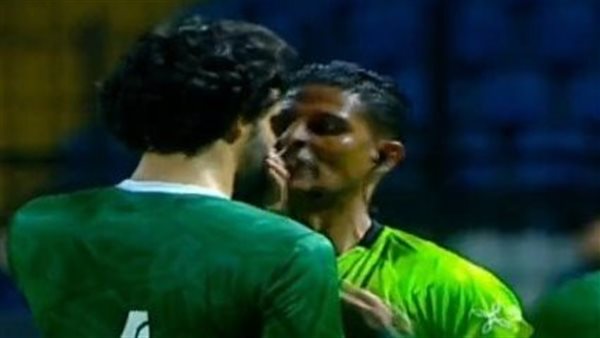 جانب من الشجار بين