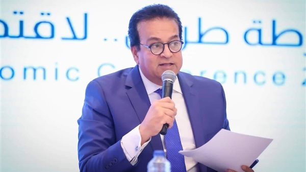  الدكتور خالد عبدالغفار