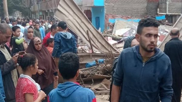 انهيار منزل 