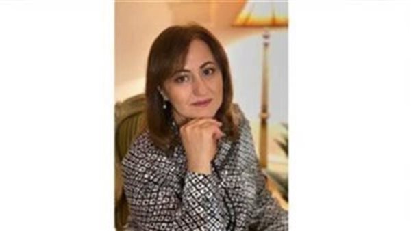 الكاتبة ألفة السلامي