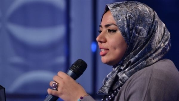 الشاعرة نور عبد الله