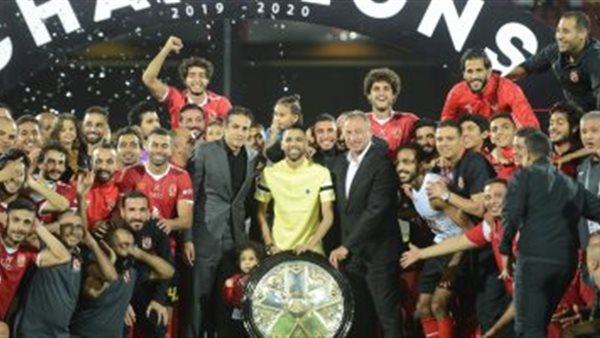 تتويج الاهلي بالدوري