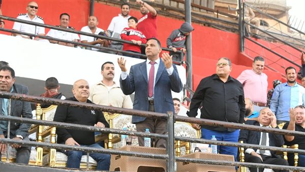 محافظ الدقهلية خلال