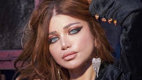 ياسمين الخطيب 