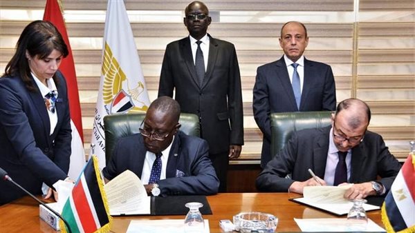 وزير الطيران