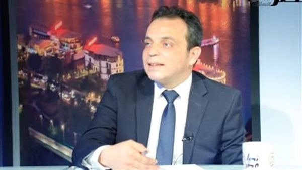 النائب هشام هلال