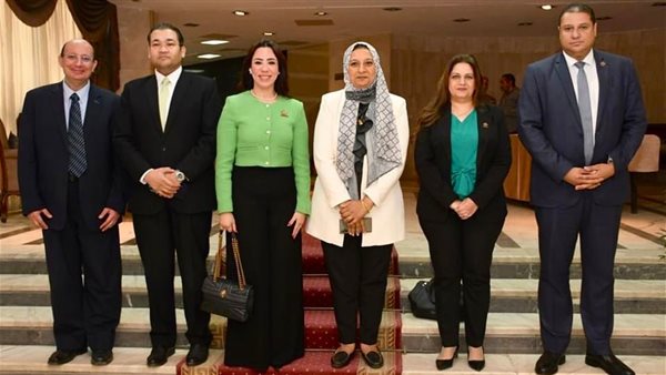 جلسة نقاشية 