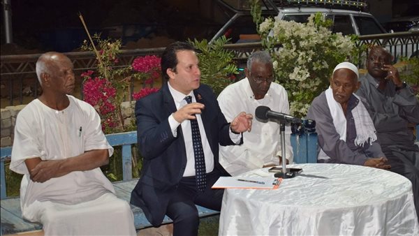 جلسة نقاشية 