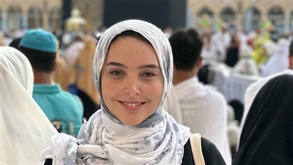 زوجة أحمد فهمي _