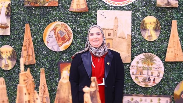 وزيرة التضامن نفين