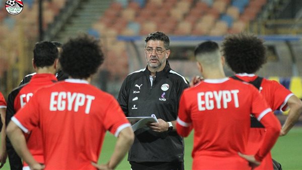 فيتوريا مع لاعبي