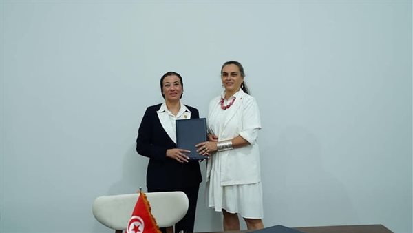 وزيرة البيئة 