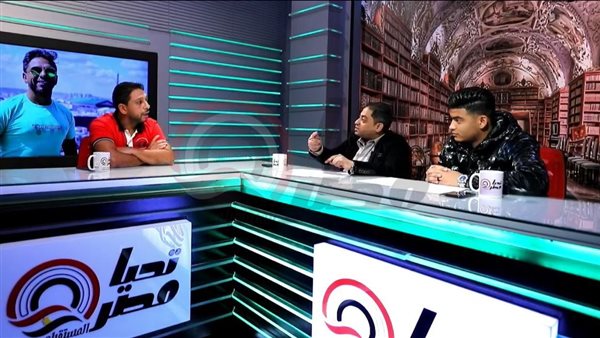 جانب من الندوة 