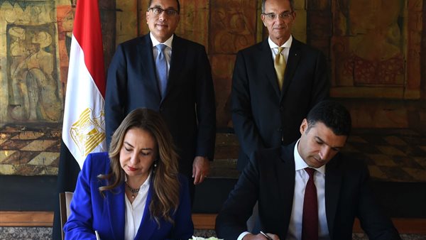 توقيع اتفاقية المباني