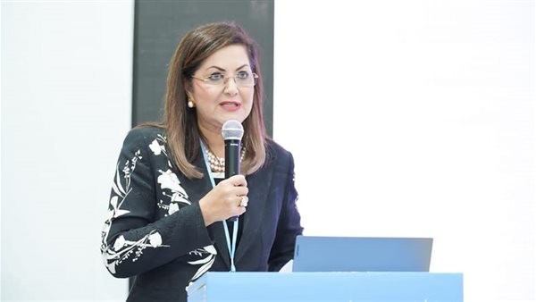 وزيرة التخطيط 