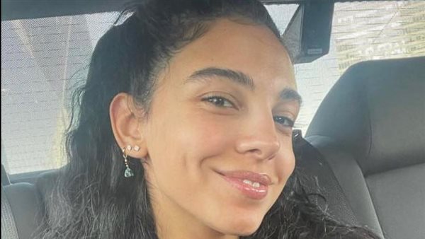 سلمى أبو ضيف 