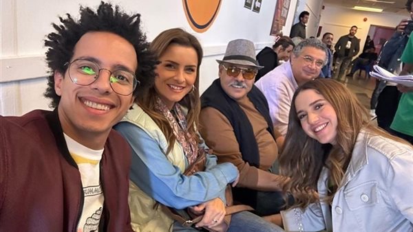 صناع مسلسل موضوع