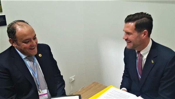 وزير الصناعة والتجارة