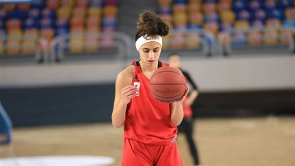 نادين السلعاوي 