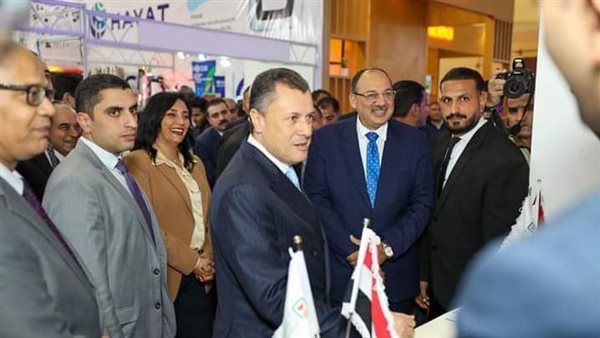 وزير السياحة والآثار