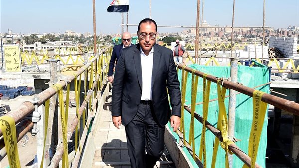 رئيس الوزراء يتفقد