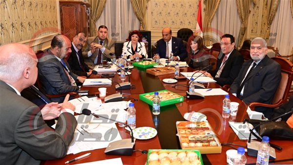 لجنة السياحة بمجلس