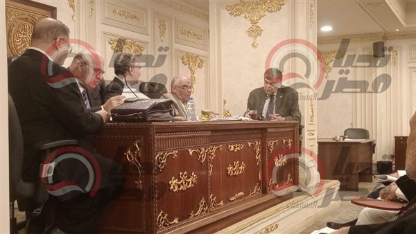  لجنة الاقتراحات