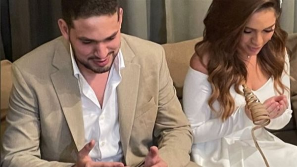 رنا رئيس وخطيبها